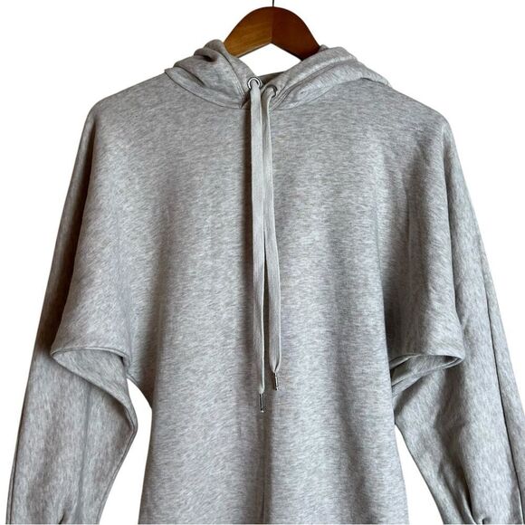 H&M cream fleece hoodie sweater dress. Size xs - Picture 2 of 9